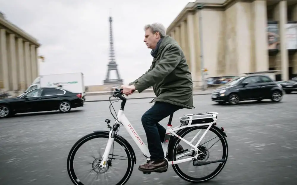 Easy E-Biking - Peugeot e-cyclist, Paris, helping to make electric biking practical and fun