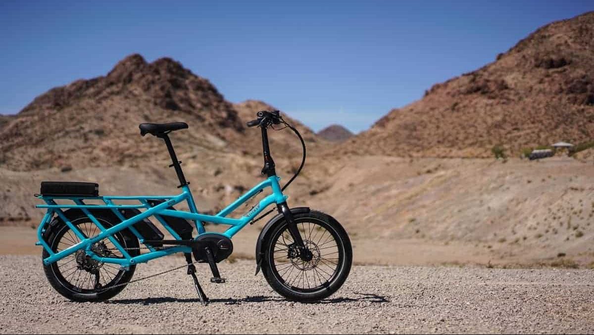 Easy E-Biking - cargo e-bike in the desert, helping to make electric biking practical and fun
