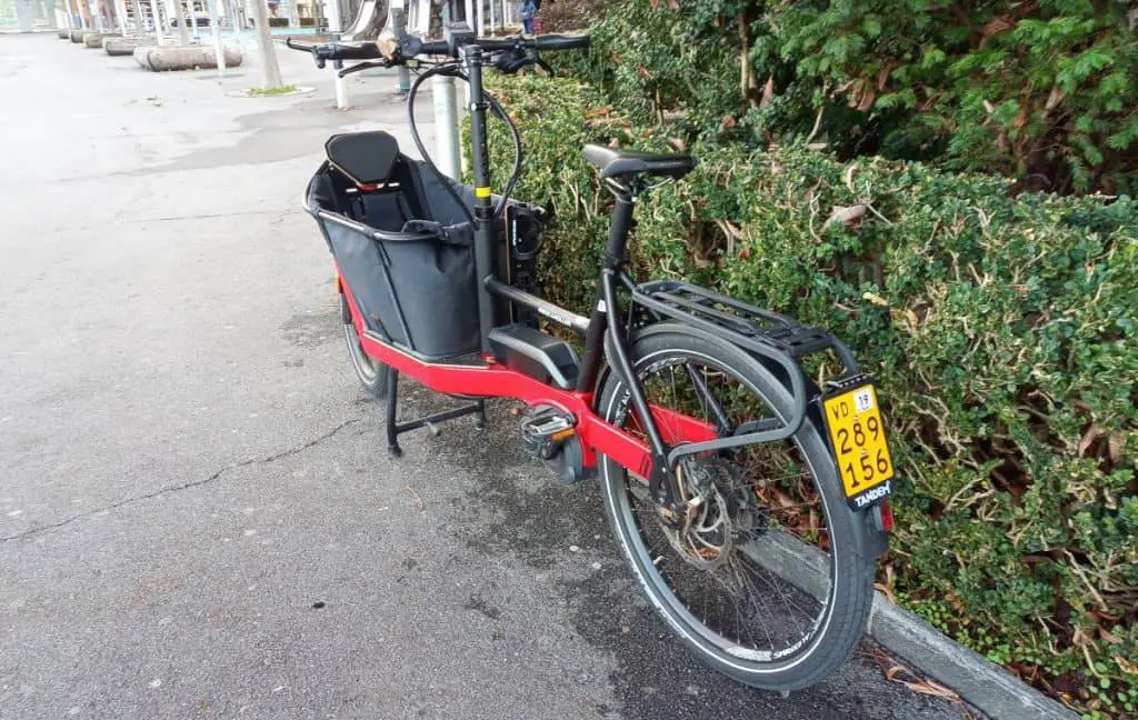 Easy E-Biking - cargo e-bike parked city, helping to make electric biking practical and fun