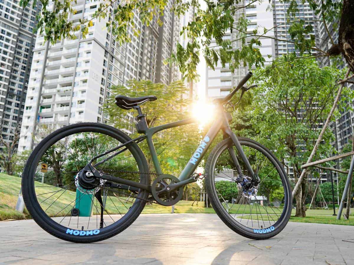 Easy E-Biking - Modmo Saigon city e-bike, helping to make electric biking practical and fun