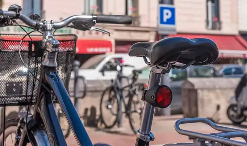 Easy E-Biking - Invoxia e-bike GPS tracker, helping to make electric biking practical and fun