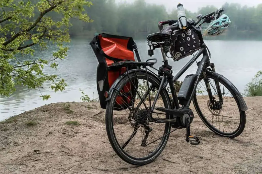 Easy E-Biking - Electric bike nature, helping to make electric biking practical and fun
