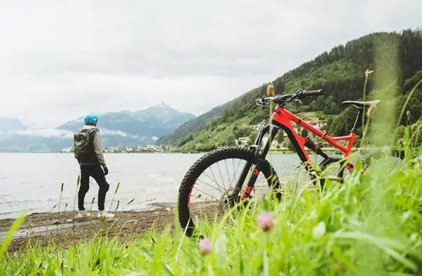 Easy E-Biking - Electric bike, lake, travel, helping to make electric biking practical and fun